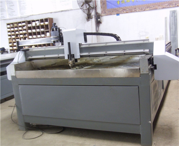 數(shù)控等離子切割機