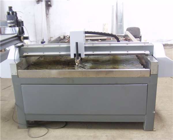 數(shù)控等離子切割機